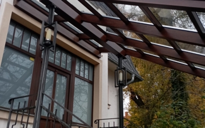 Zastřešení schodiště