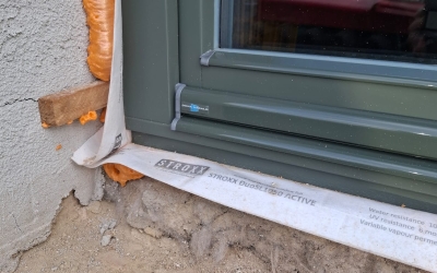 Komaxitování rámové a křídlové okapnice