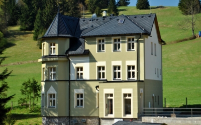 zdroj: https://www.ostruzna.cz/zamecek.php
